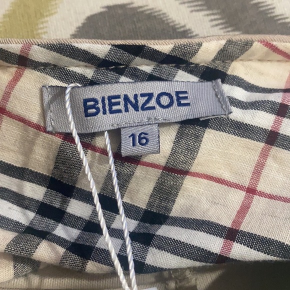 Pleated Skirt - Picture 3 of 6